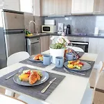 Amazing 2 Bedroom Flat With Beachfront And Pool, Paraiso Del Sur A306 Lägenhet *