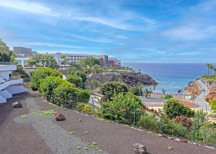 Amazing 2 Bedroom Flat With Beachfront And Pool, Paraiso Del Sur A306