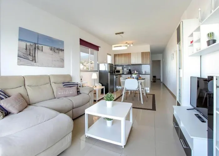 Amazing 2 Bedroom Flat With Beachfront And Pool, Paraiso Del Sur A306 *