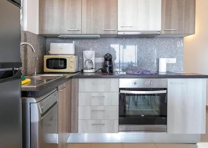 Appartement Amazing 2 Bedroom Flat With Beachfront And Pool, Paraiso Del Sur A306 Playa Paraiso (Tenerife)