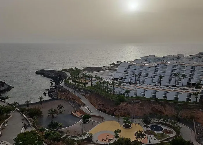 Amazing 2 Bedroom Flat With Beachfront And Pool, Paraiso Del Sur A306 *