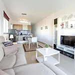 Amazing 2 Bedroom Flat With Beachfront And Pool, Paraiso Del Sur A306 * פלאיה פראיסו