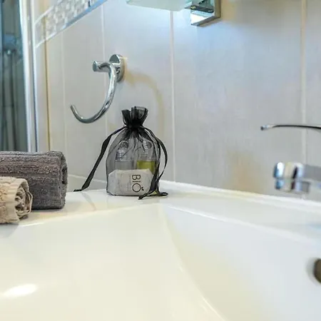 Lägenhet Amazing 2 Bedroom Flat With Beachfront And Pool, Paraiso Del Sur A306 *